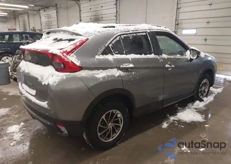 2020 Mitsubishi Eclipse Cross Es 1.5T Awc z USA, uszkodzony, nr VIN JA4AT3AA2LZ002380